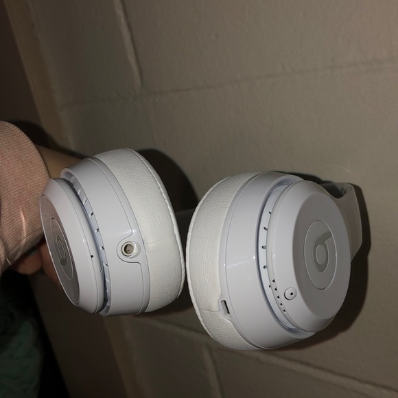 Dr Dre Solo Wireless Beats 3: White Gloss - Picture 4 of 7